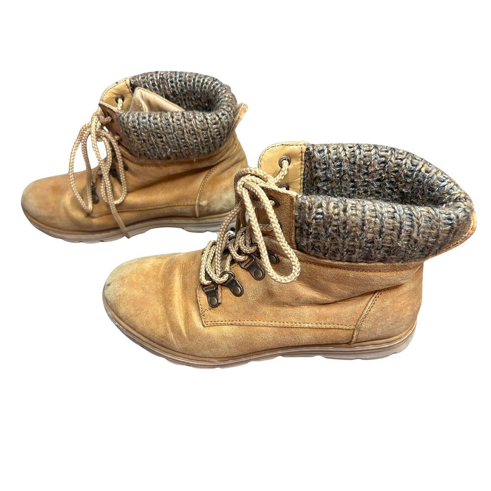 Sonoma Women's Tan Wheat Fur Trim Boots - 9 1/2